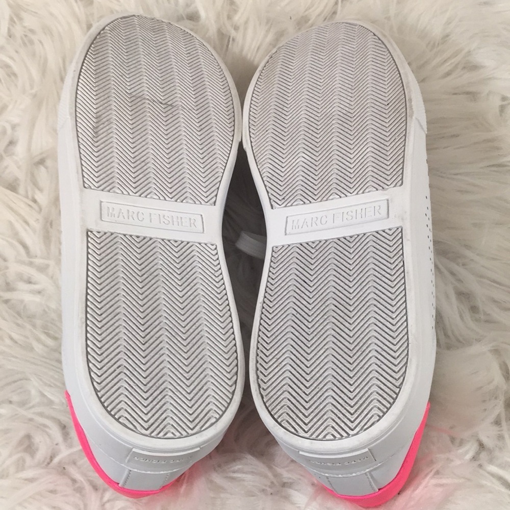 Marc Fisher Saria Lace-Up Sneaker Size 9.5 New - Picture 7 of 7